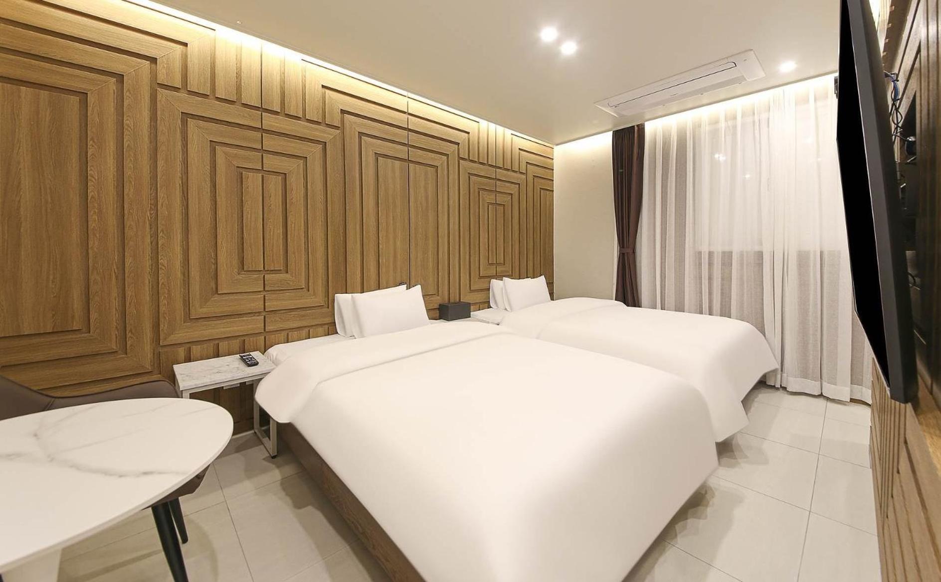 Brown Dot Hotel Sinan Gwangju Metropolitan City Zewnętrze zdjęcie